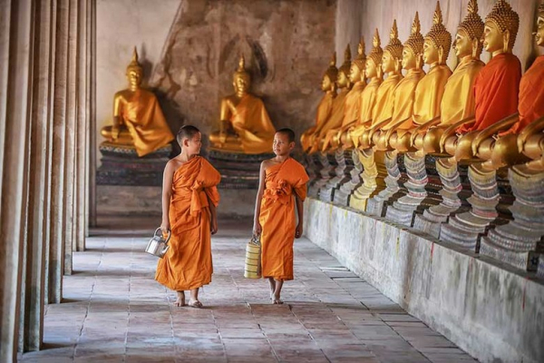 Vì Sao Phật Giáo Ảnh Hưởng Sâu Đến Đời Sống Người Thái? Hiểu Để Ứng Xử Đúng Khi Vào Chùa 